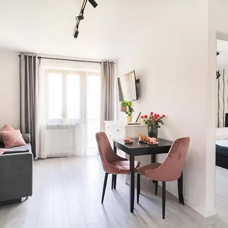 Lägenhetshotell Katedralna Apart's *
