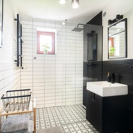 Katedralna Apart's Aparthotel Lehnice