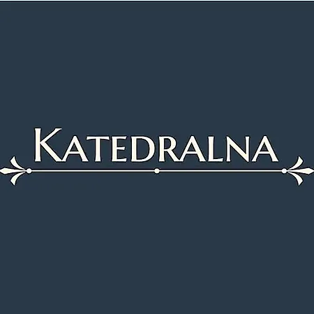 Katedralna Apart's شقة فندقية